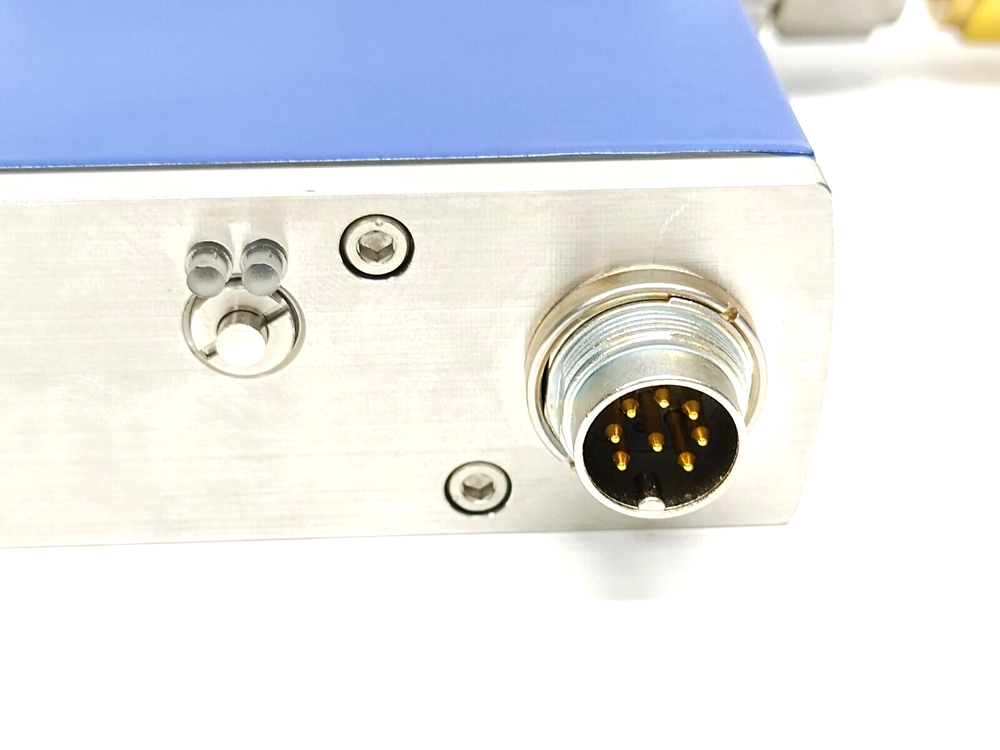 Bronkhorst M+W Instruments D-6360-DR Mass-Stream Mass Flow Meter/Controller