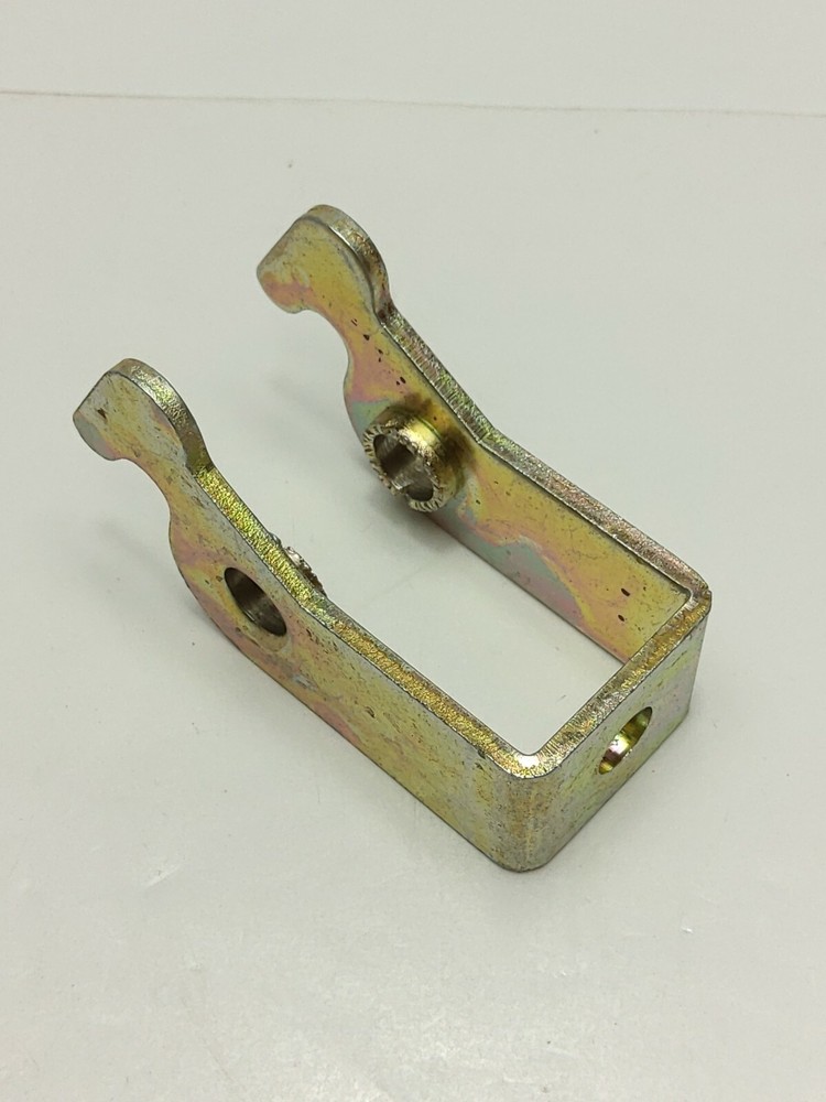 ALLEN BRADLEY E-2508 BRACKET (NOS)