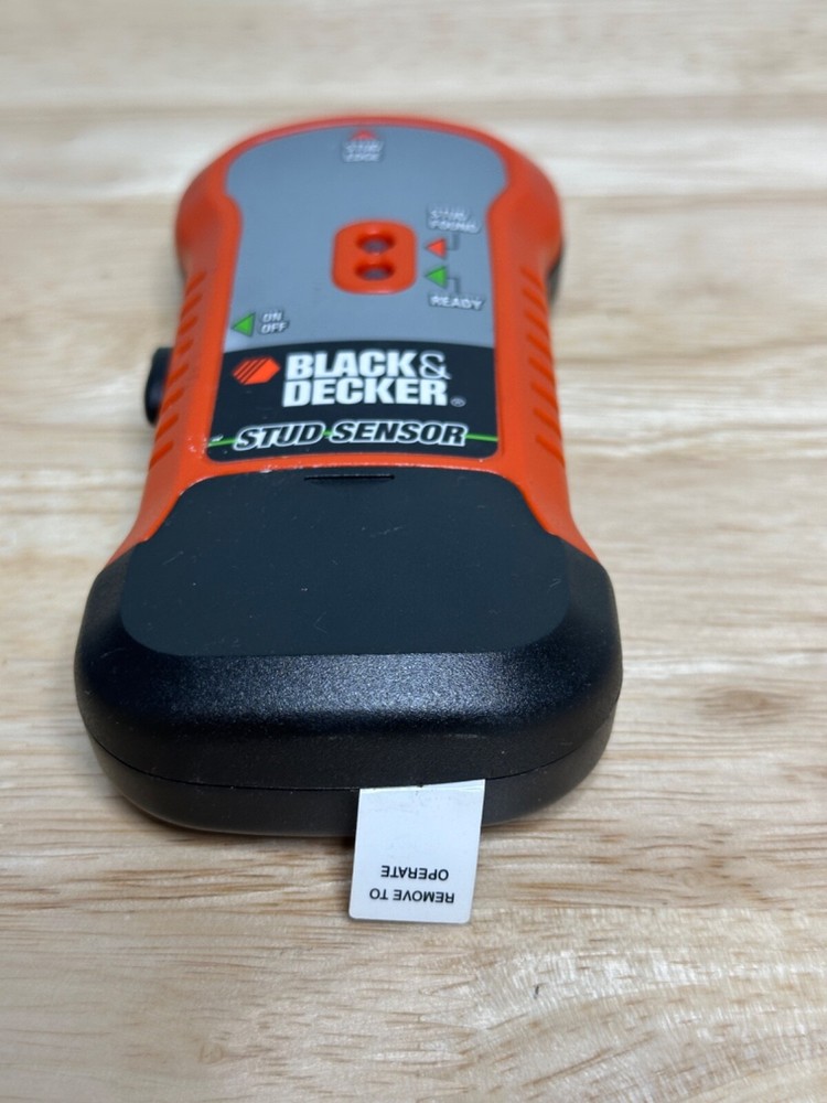Black And Decker Stud Sensor SF100 Tested Works Great