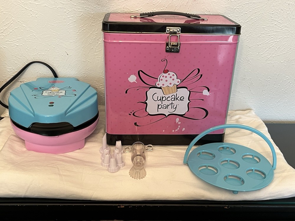 Electric Mini Cupcake Party Maker Kit By Nostalgia