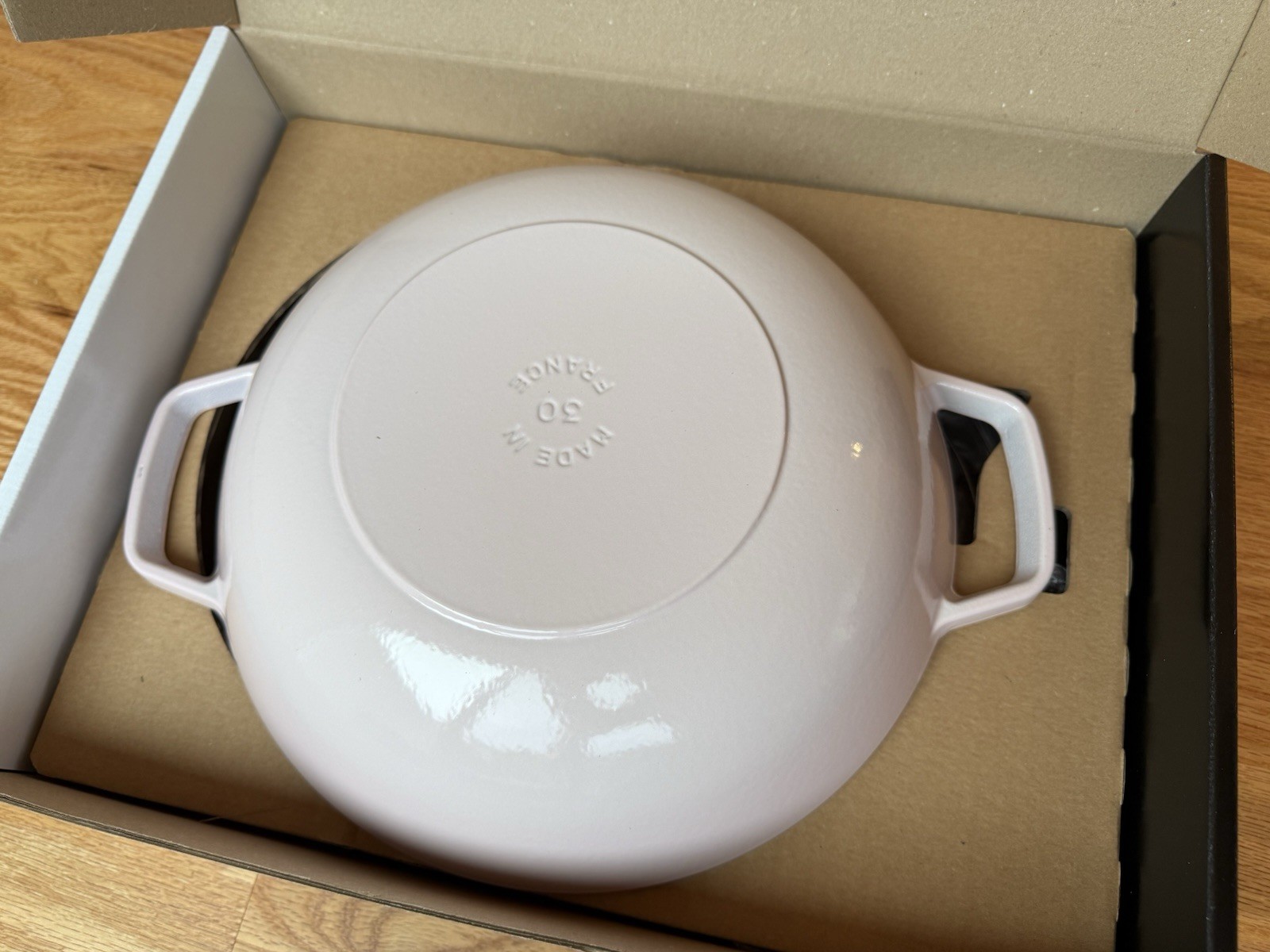 Staub Wok Perfect Perfect Pan 12 in, 4.5 qt Sorbet Rose Pink