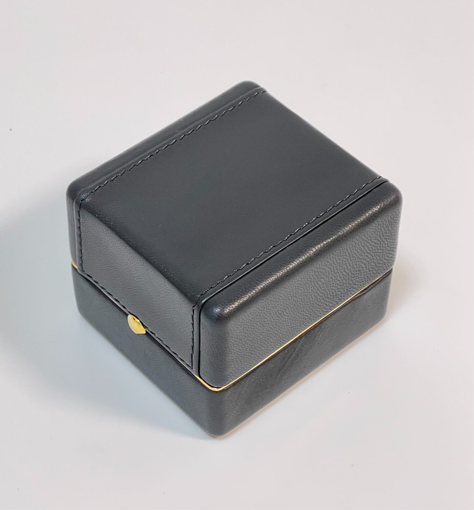 GRAFF Authentic Ring case Black Leather Accessories Jewelry box Damage case