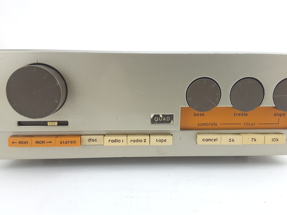 QUAD 33 STEREO PRE-AMPLIFIER FOR QUAD 303 AMPLIFIER