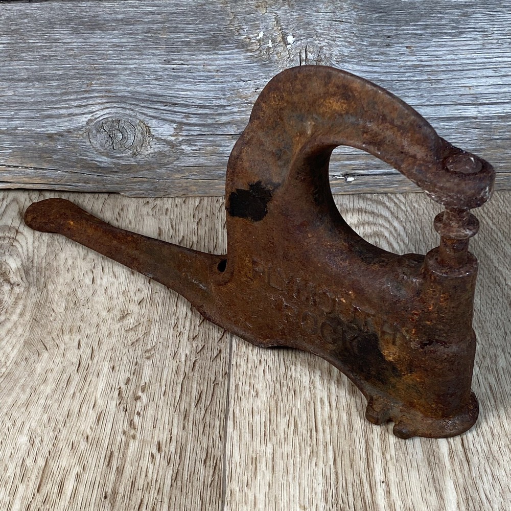 Plymouth Rock Leather Punch Press Riveter Cast Iron Missing Handle