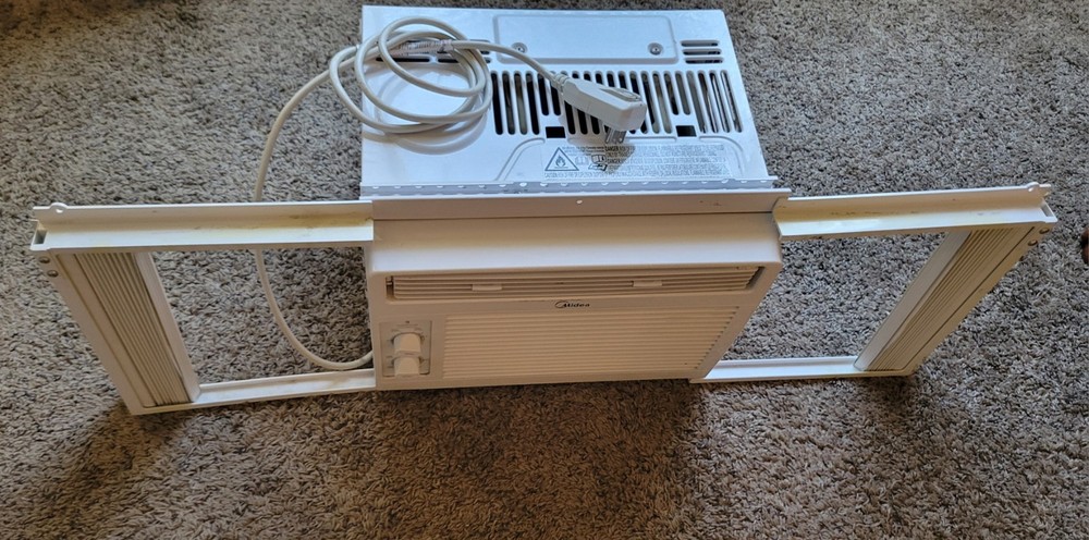 Midea 5000 BTU Window Air Conditioner White Mechanical Controls Adjustable