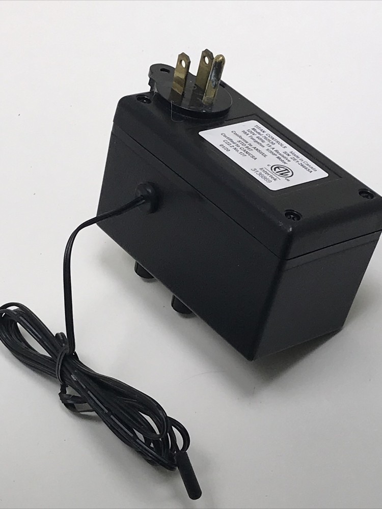 Titan Controls 702630 Zephyr 1 Day & Night Temperature Controller
