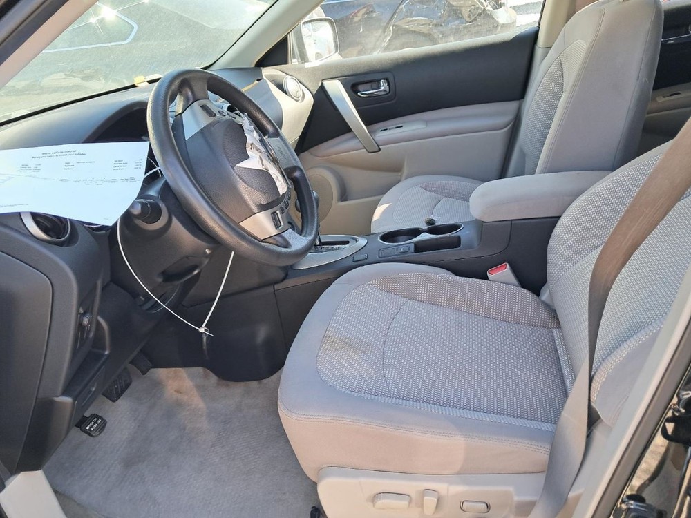 ROGUE 2012 Glove Box 4841494