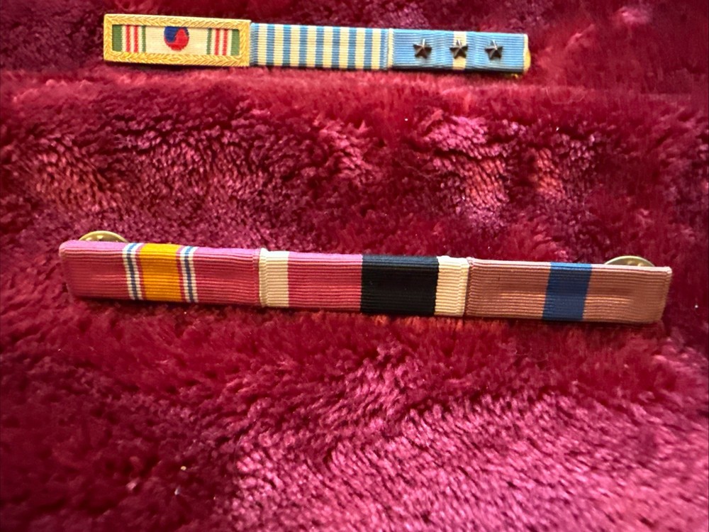 US Korea War Era Eight Ribbon Bar Set-