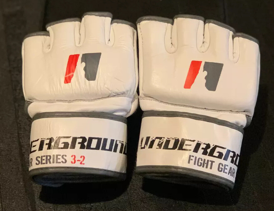 MMA Gloves White Competition Pro Style MMA Gloves Hook and Loop Closure