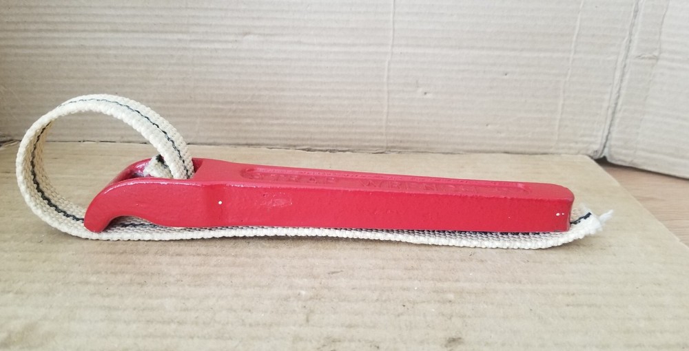 Vintage 7" Red Strap Wrench , VGC