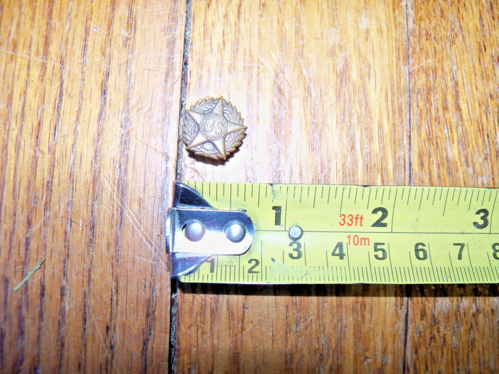 WW1 Honorable Discharge Bronze Lapel Stud Button