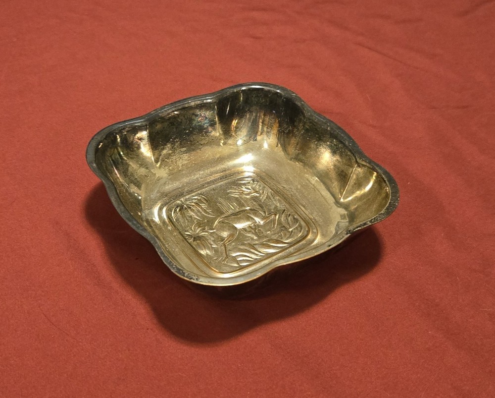 Tropical Antelope Nut Bowl Model # 8149