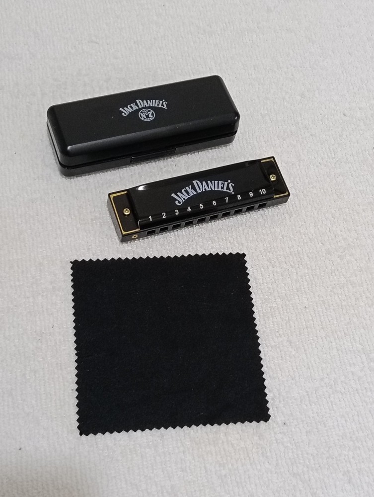 NEW UNUSED Jack Daniel’s Whiskey Diatonic Harmonica & Case
