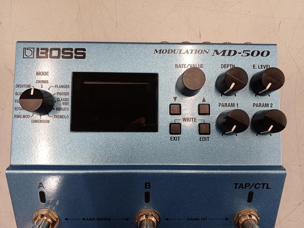 BOSS MD-500 Modulation Multi-Effects Processor Stereo MIDI Digital Guitar Pedal