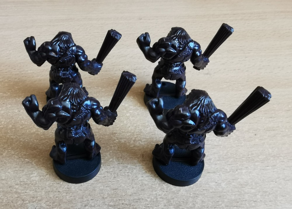 Dark World Game 4 X Ogres with stands Waddingtons 1992
