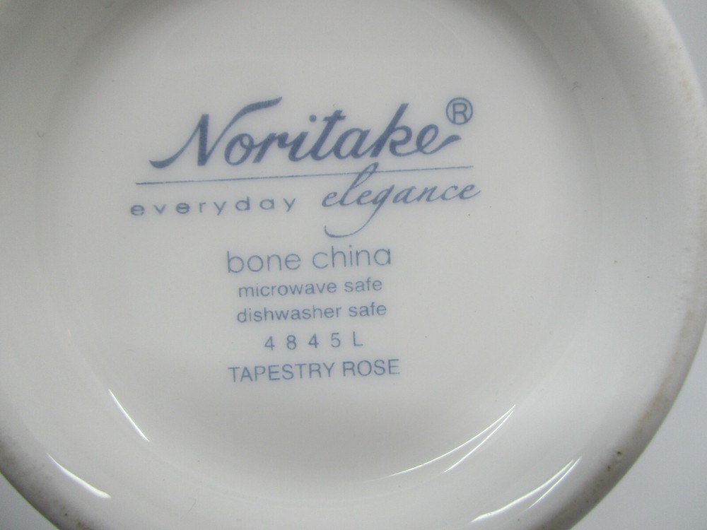 NORITAKE TAPESTRY ROSE MUG - 4 3/8" 0309E