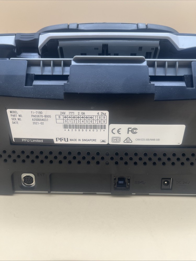 FUJITSU fi-7180 DOCUMENT SCANNER w/front tray