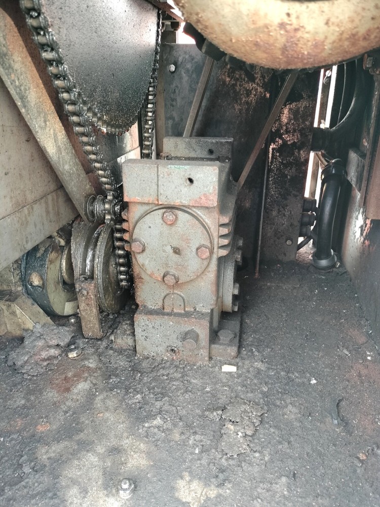 Hollymatic Meat Grinder - Parts Missing