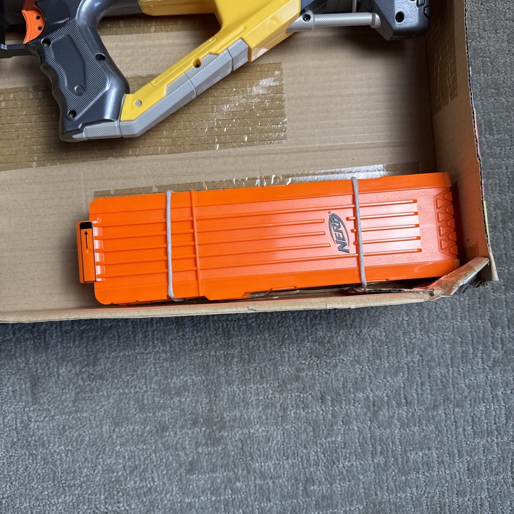 Nerf STAMPEDE ECS-50 N-Strike Automatic Blaster Complete New In Box Mint