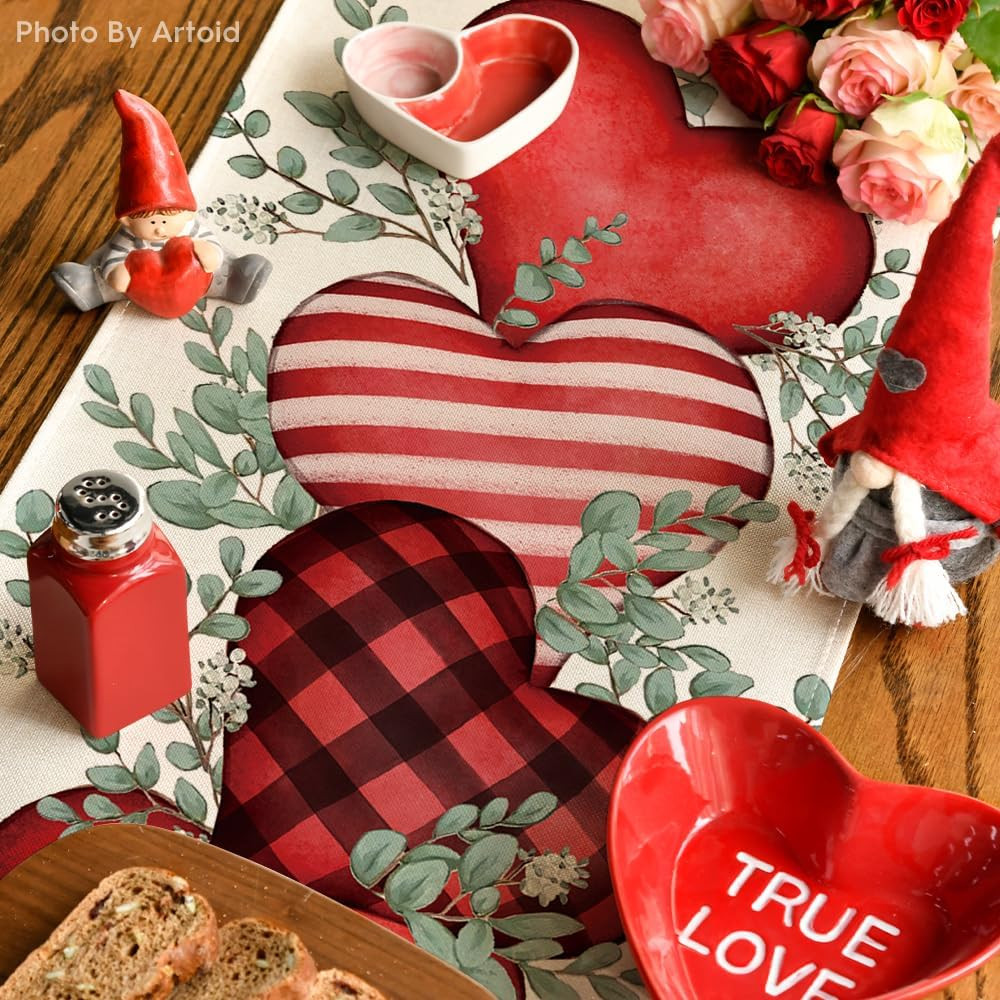 Eucalyptus Hearts Valentine's Day Table Runner, Holiday Kitchen Dining Table Dec