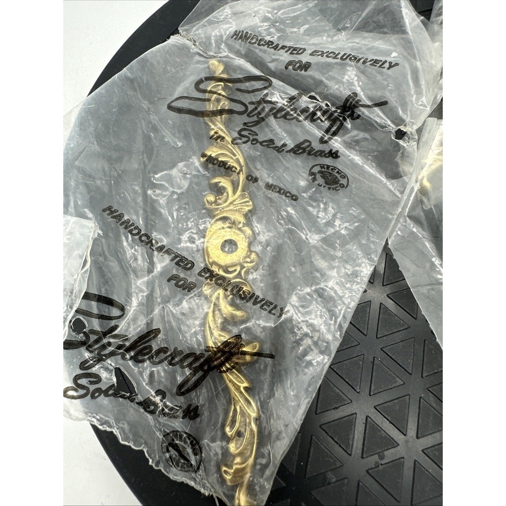 Stylecraft New Solid Brass Drawer Pulls Hecho En Mexico. Quality Handcrafted