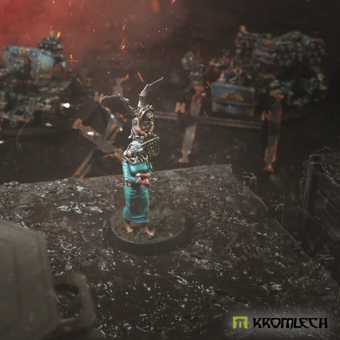 KROMLECH OFFICER MEDICAE