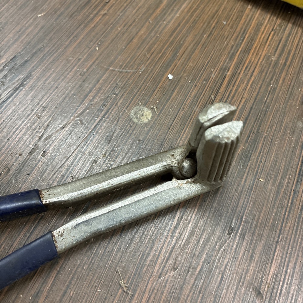Tools Battery Clamp Pliers/Spreaders