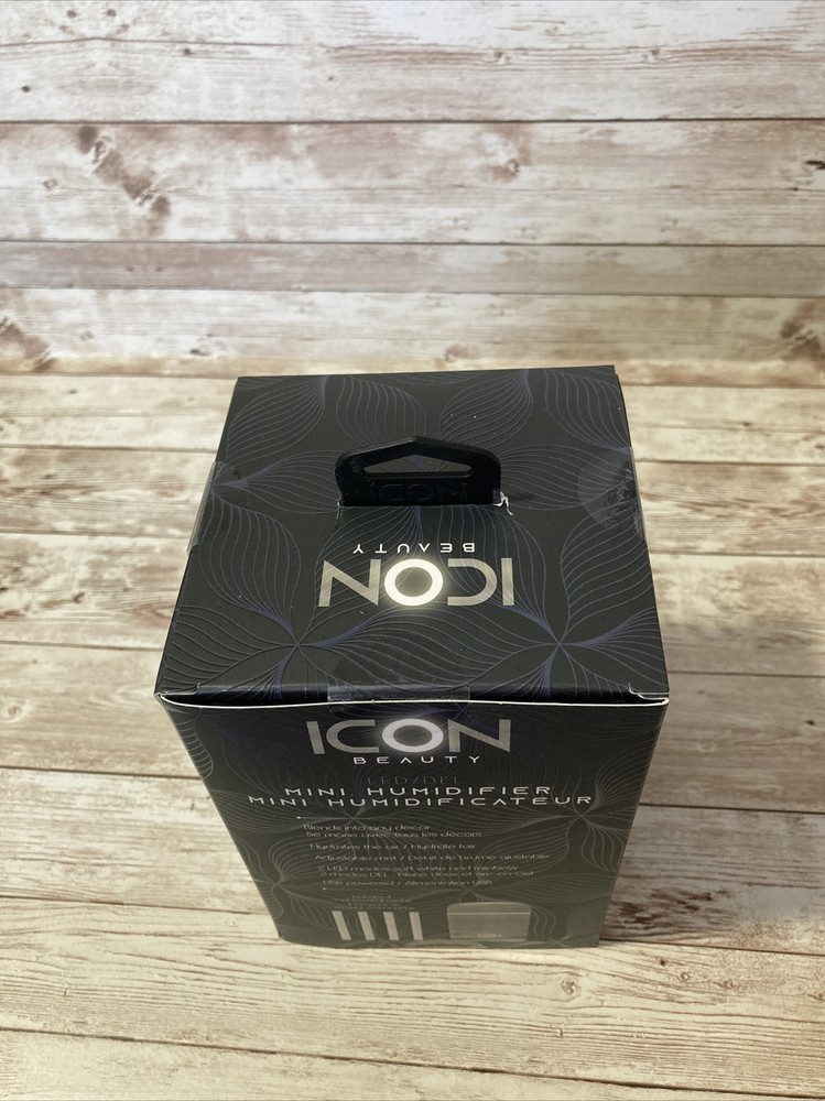 Icon Beauty Mini Humidifier NEW Led LightsUSB Powered