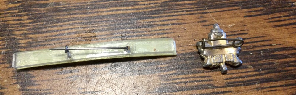 WW2 15th Alberta Light Horses Pin & RCAF Buttons