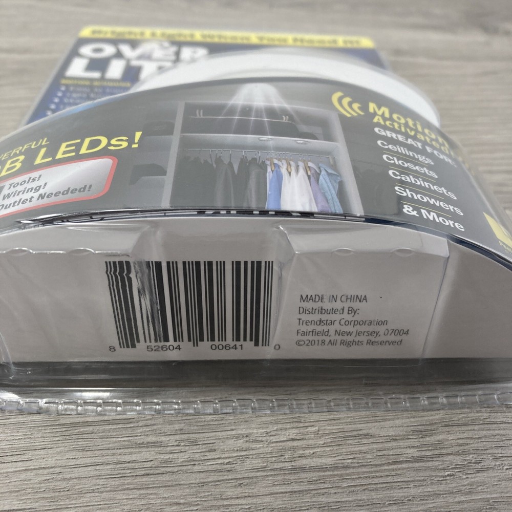 Sensor Brite Overlite Wireless Motion-Activated Ceiling/Wall LED Light NEW