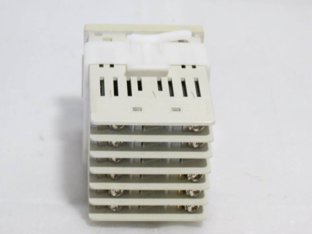 Autonics TC4S-14R Genuine Temperature Controller Ships USA