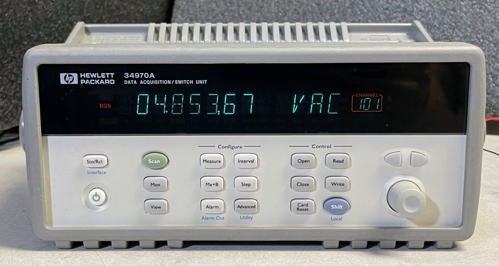 HP 34970A Data Acquisition Data Logger Switch Unit w/ 6.5 Digit DMM