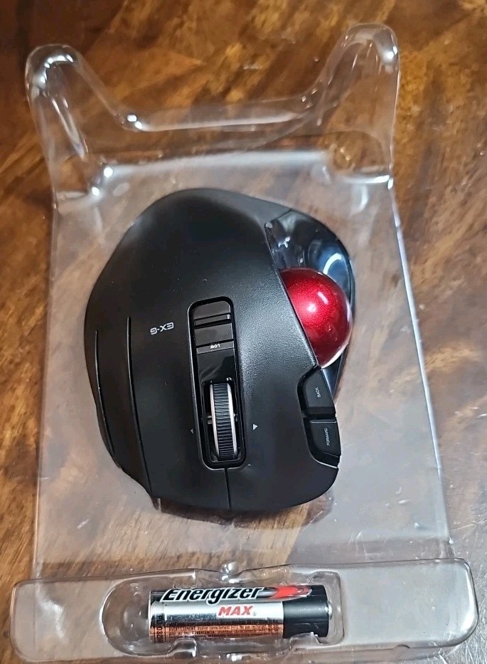 ELECOM EX-G Trackball Mouse M-XT4DRBK-G – NO Receiver – UNTESTED