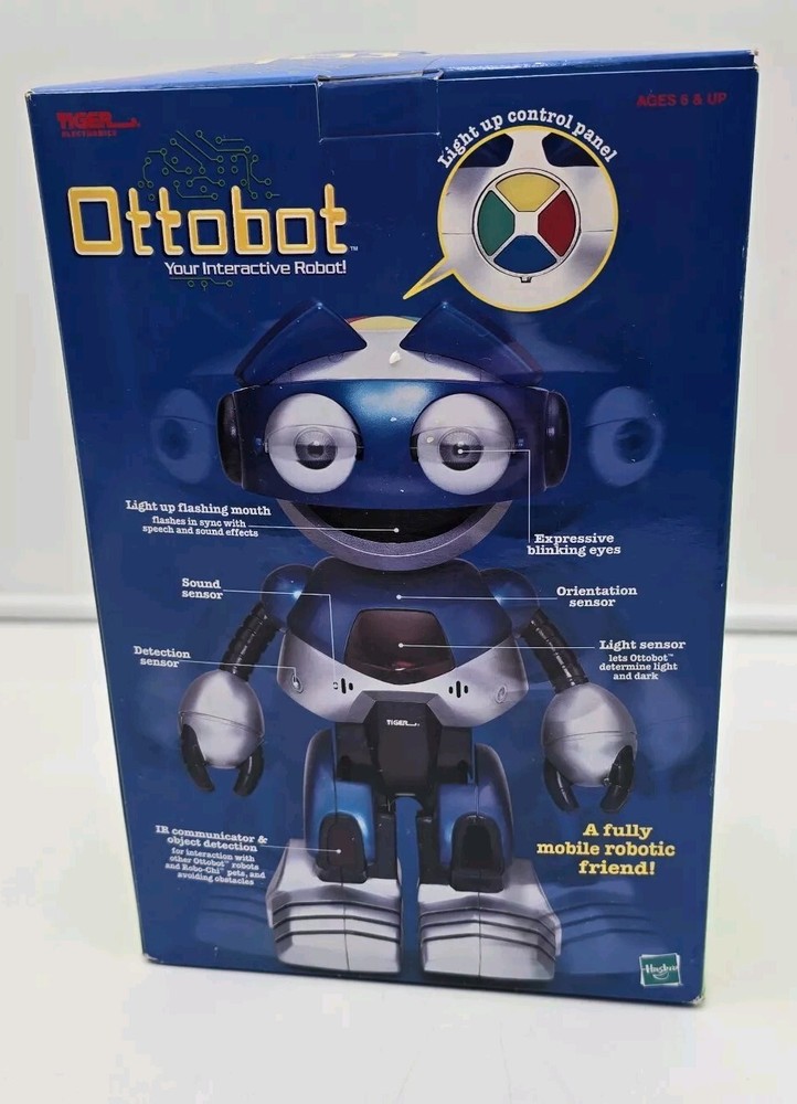 Ottobot Tiger Electronics 2001 Red And Silver Robot