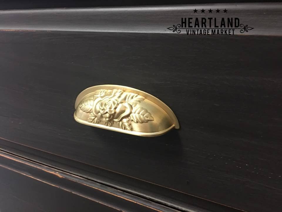 1-1/4" Old Rose Pattern Knob Soft Satin Brass