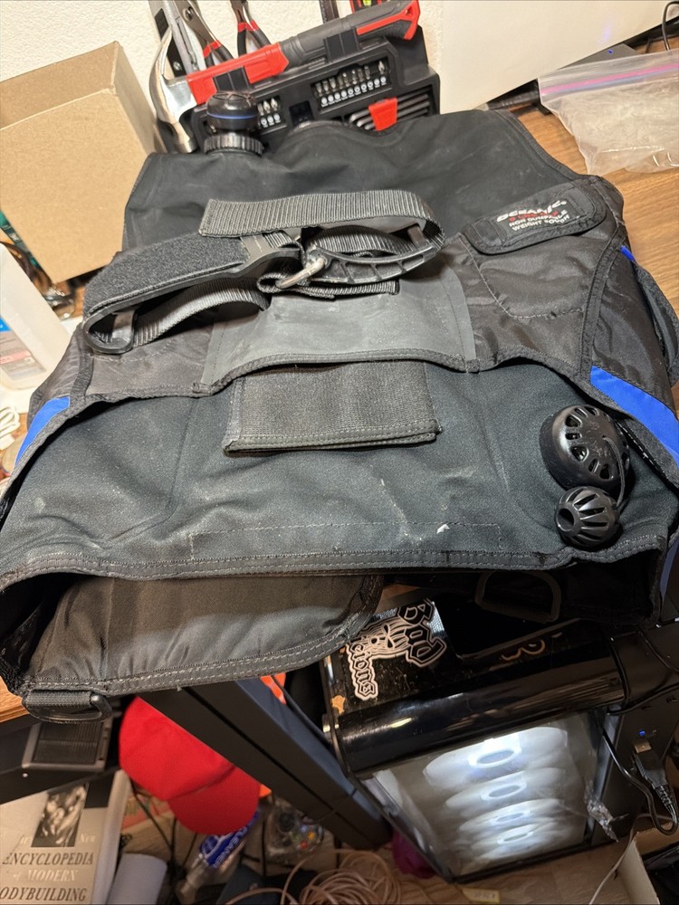 oceanic flex medium scuba vest