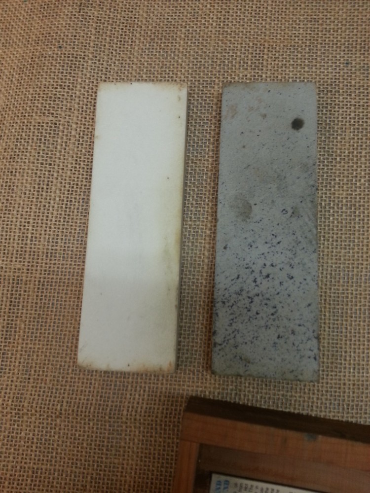 Scarce Smith's 2 Stone Knife Sharpening Set