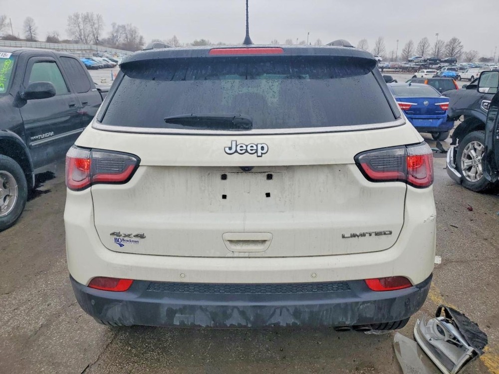 2018-2020 JEEP COMPASS Carrier Assembly rear