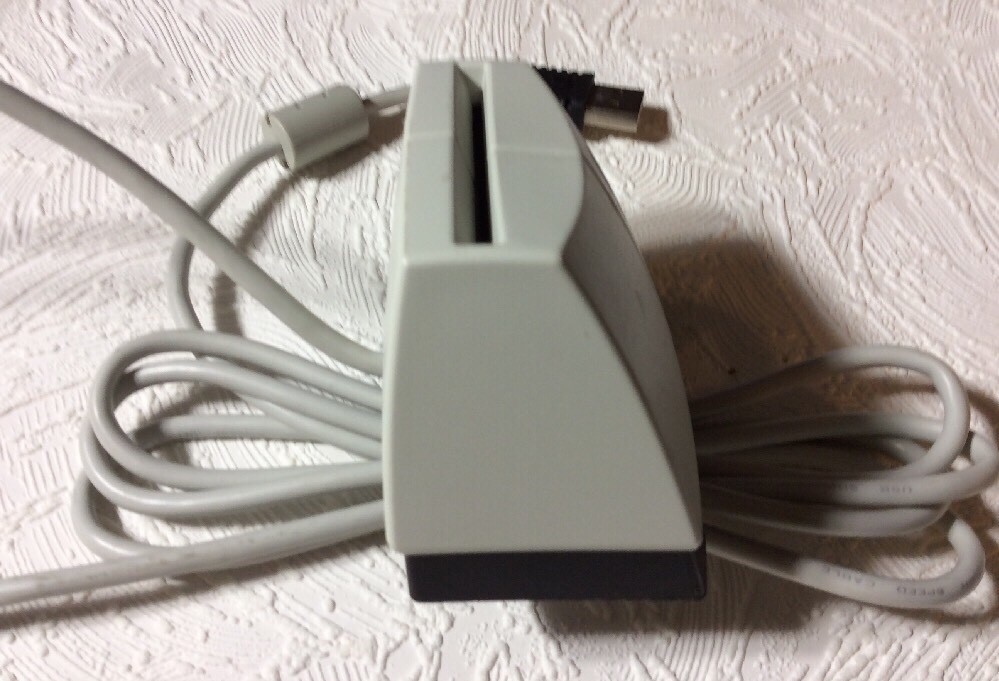 Cherry ST-1044U Desktop Smart Card Reader