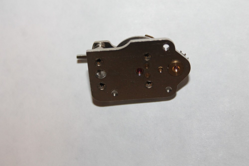 Platform Clock Balance Unknown Make/Model Parts/Repairs LOT C