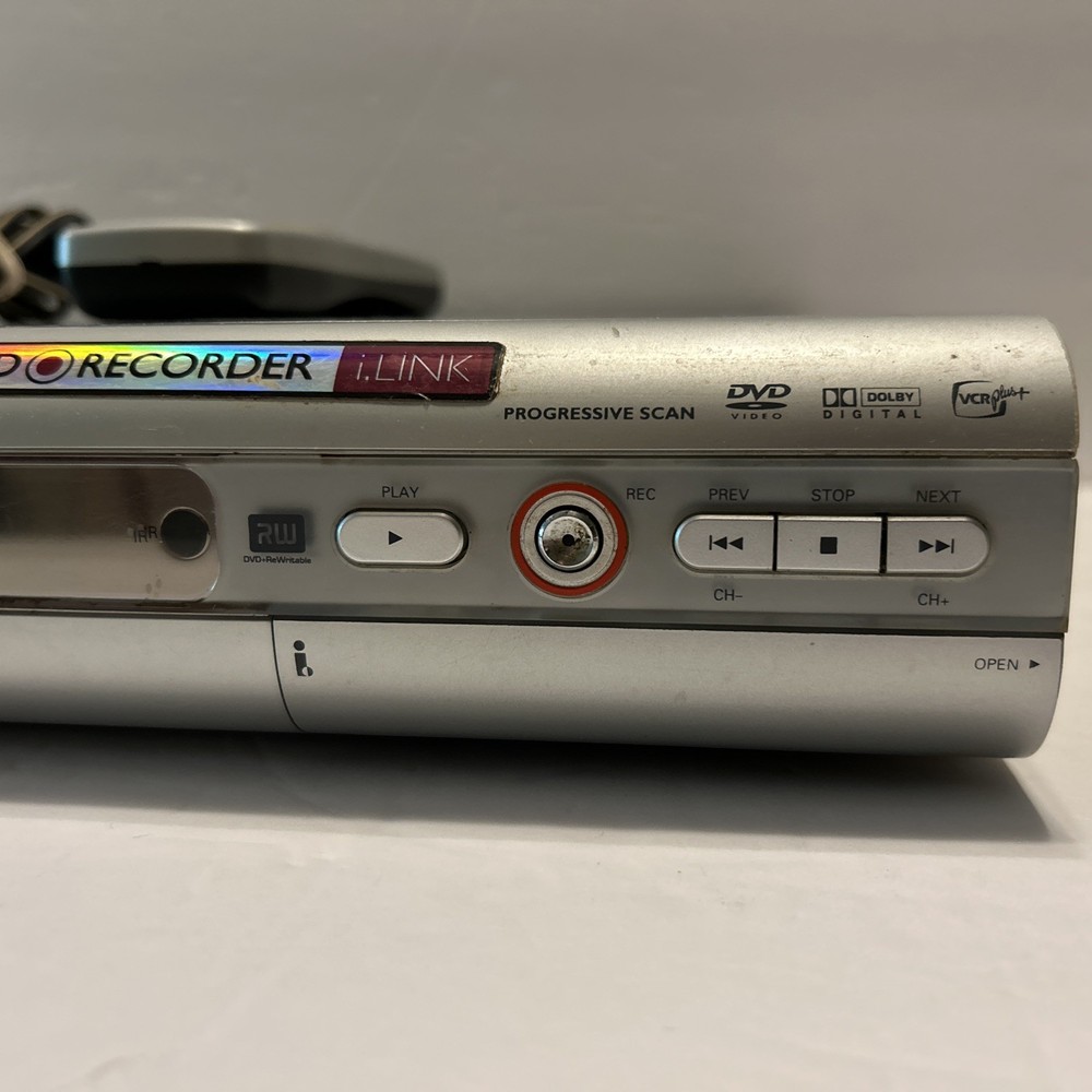 Phillips DVD Recorder Player - Model DVDR615/17 With Remote Read