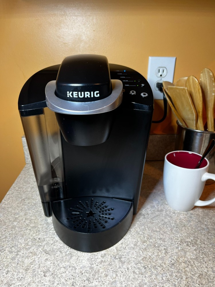 Kuerig Coffee Maker, Black Kuerig Coffee Maker,  Single Cup