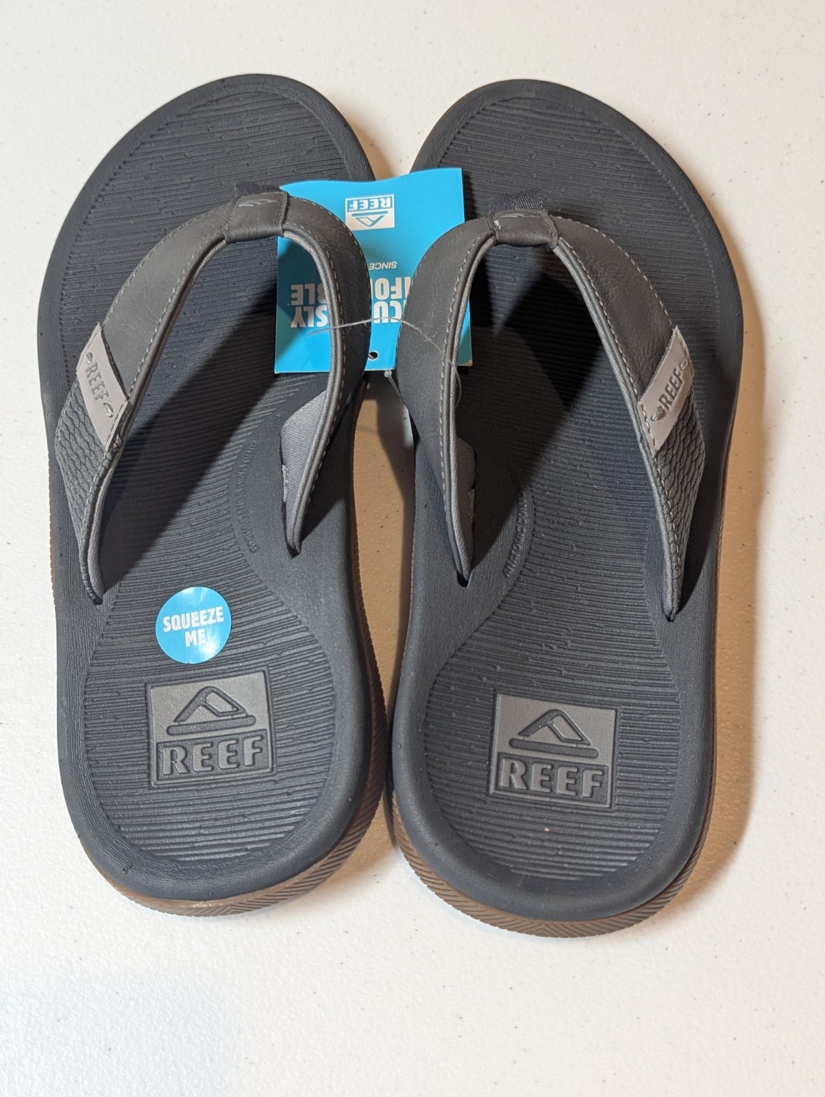 Reef Santa Ana Mens Size 8 Grey Flip Flop Sandals Cushion Comfort New NWT