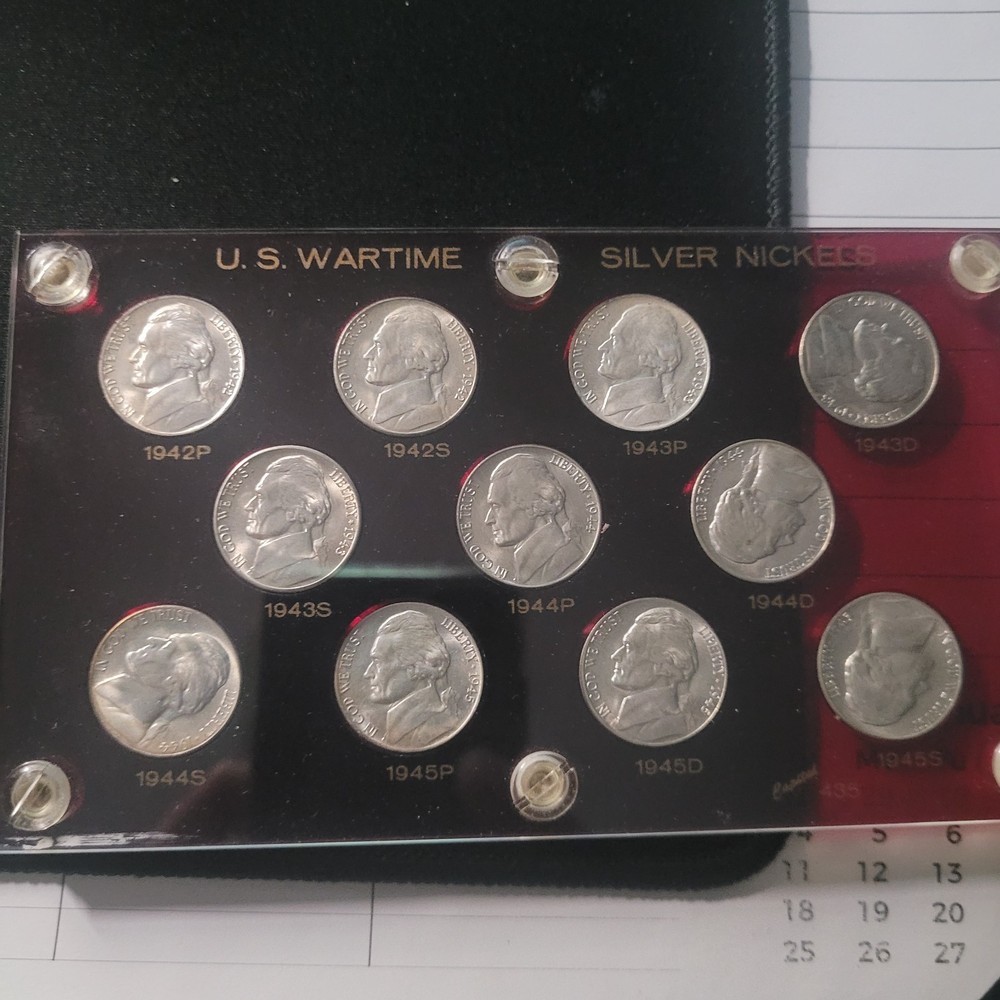 US WORLD WAR II MINT UNCIRCULATED NICKEL SET ( UNC)