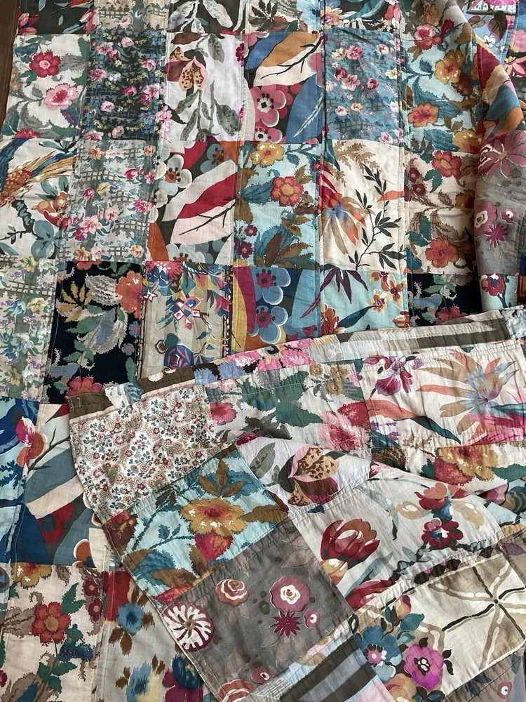 Double Sided Patch Quilt, Machine Sewn, Excellent Condition 87 X 64