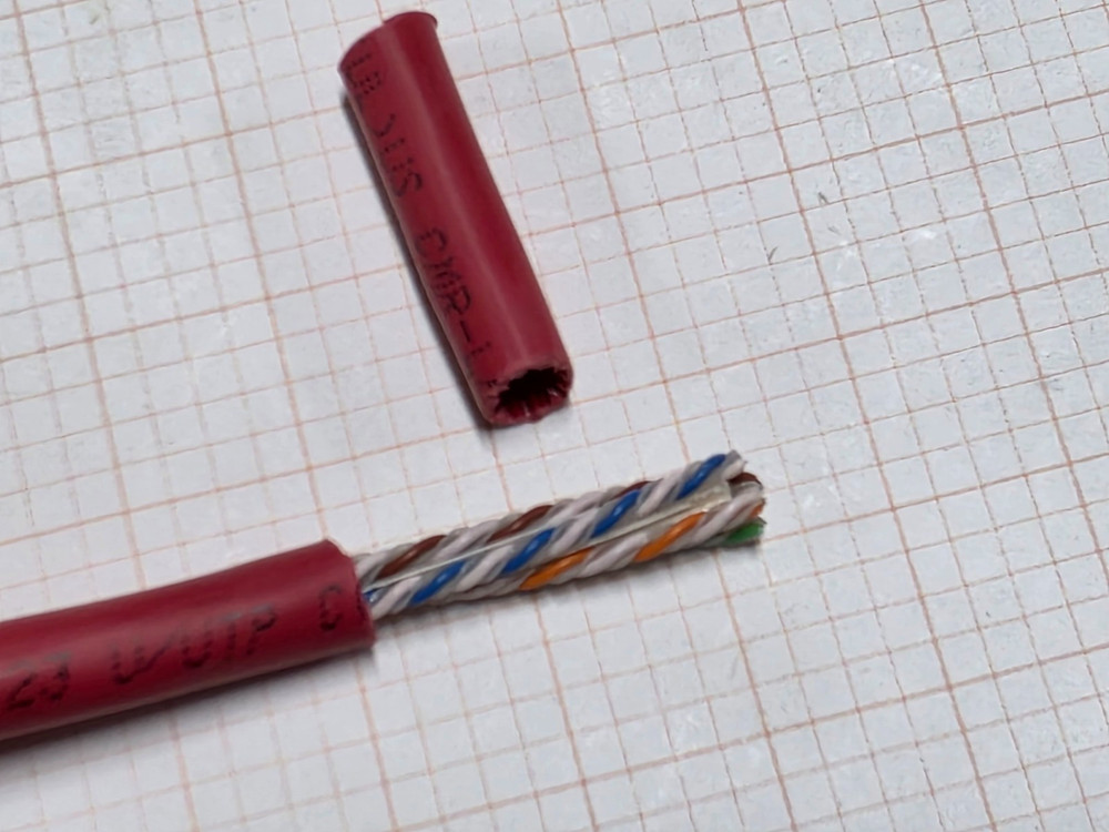 Commscope 1091B GigaSPEED X10D Cat6A U/UTP Riser Network Cable Red /100ft