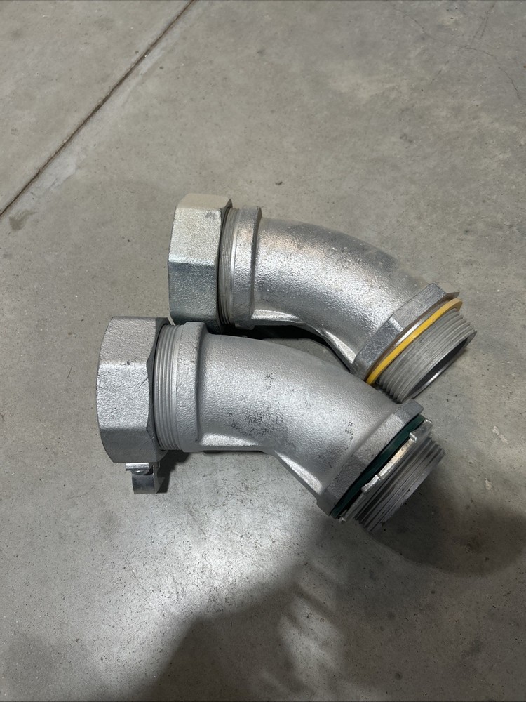 Liquid Right 45 Degree 2 1/2” Connector