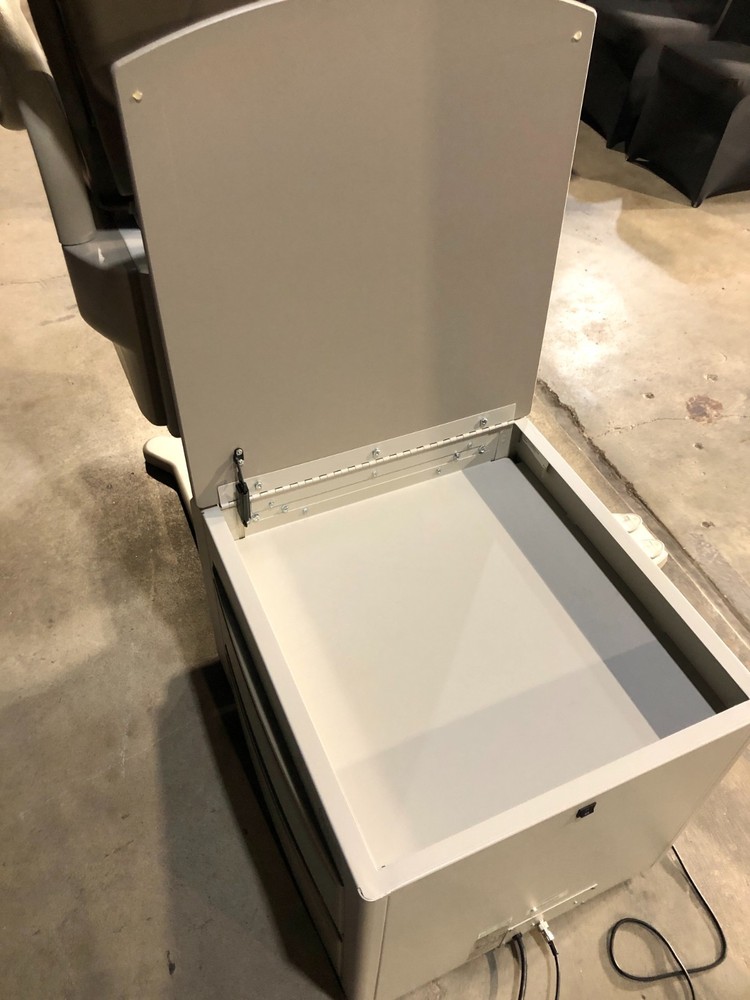 Brewer 6500 Access High-Low Exam Table
