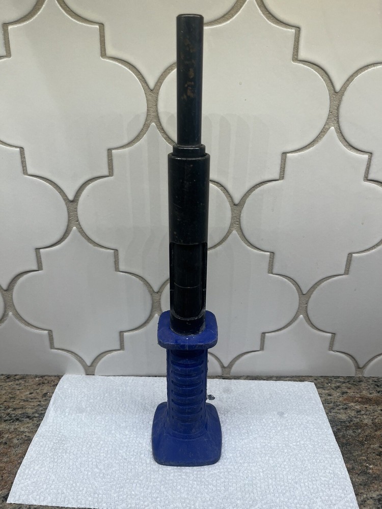 DUO-FAST POWDER ACTUATED STRIKE TOOL #30701757 - PRE-OWNED