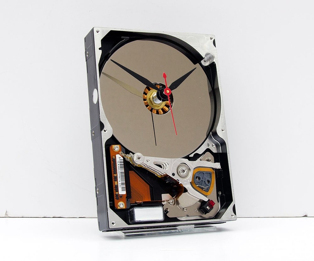 Recycled computer hard drive desk clock, Quartz, time, battery, upcycle, PC, Mac